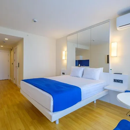 Orbi City 5-Star Hotel In Batumi Exterior photo