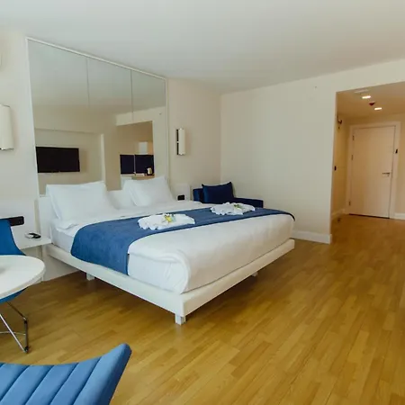 Orbi City 5-Star Hotel In Batumi Exterior photo